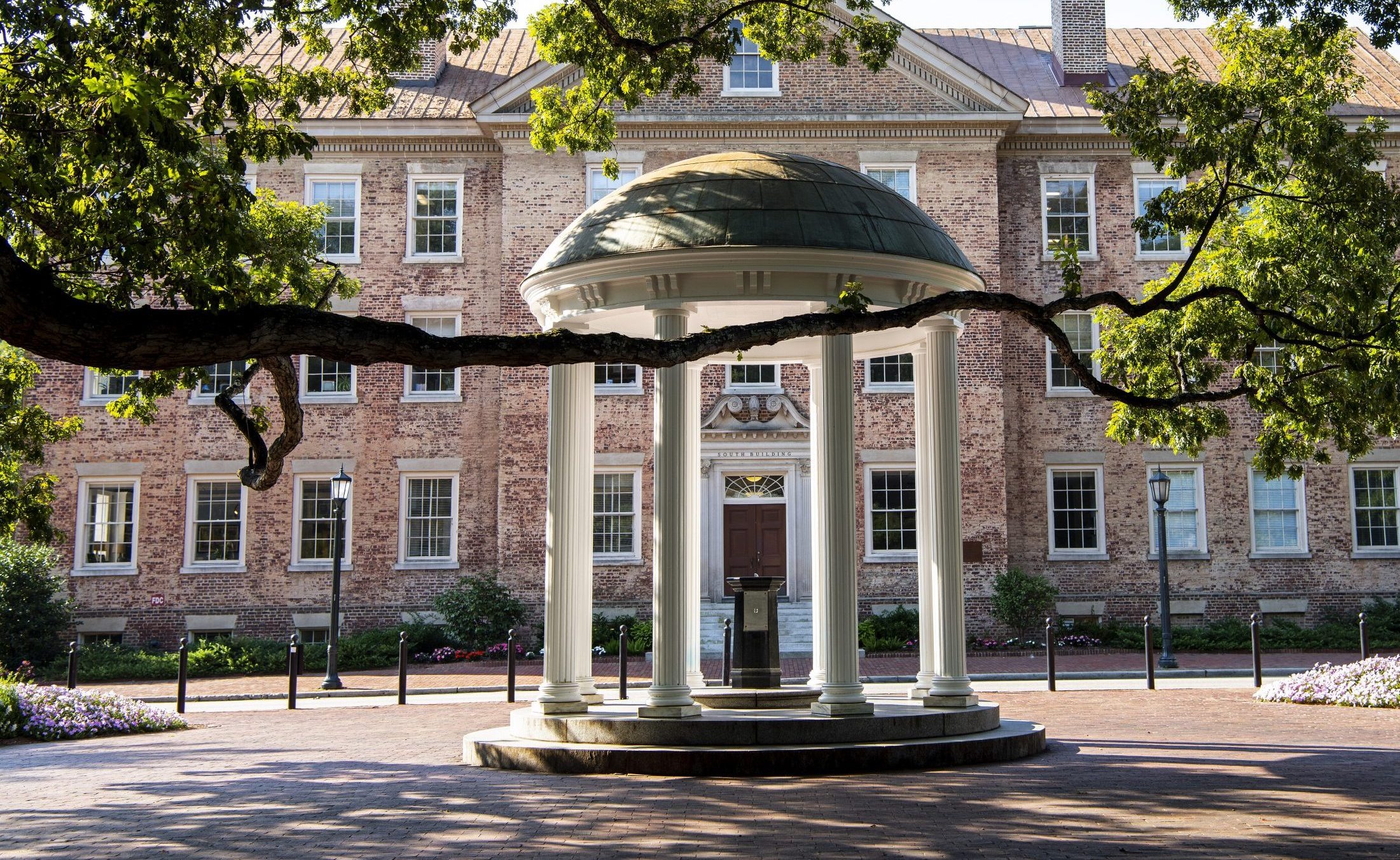 Unc Chapel Hill Campus Pictures