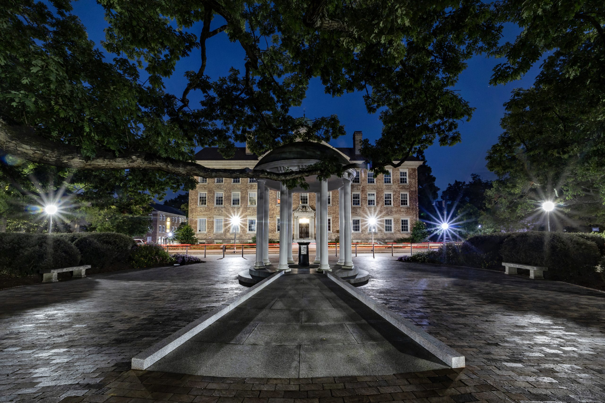 View of the Old Well on the campus of UNC-Chapel Hill at dusk.
